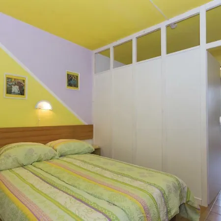 Apartment Duga Uvala *Lxxxvii * *