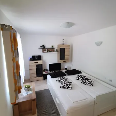 Διαμέρισμα Apartment Πούλα